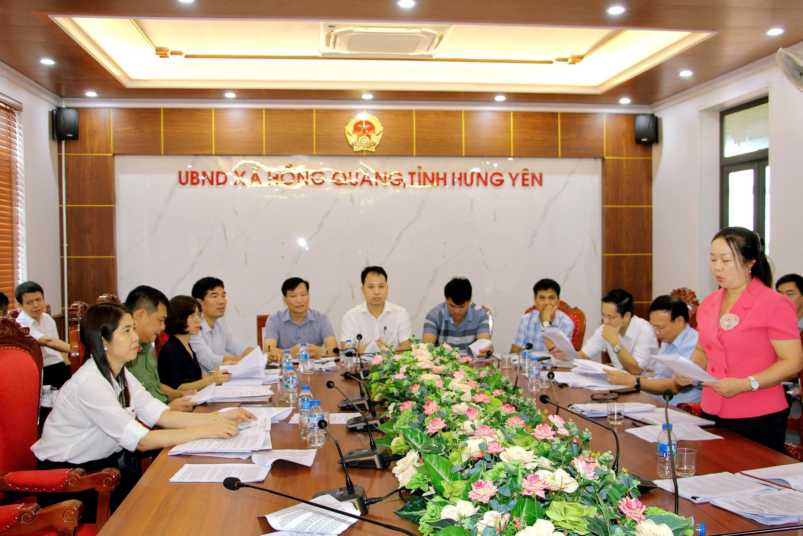 HỘI NGHỊ BAN CHẤP HÀNH LẦN THỨ MƯỜI SÁU XÃ HỒNG QUANG XEM XÉT, CHO Ý KIẾN MỘT SỐ NỘI DUNG THUỘC THẨM QUYỀN