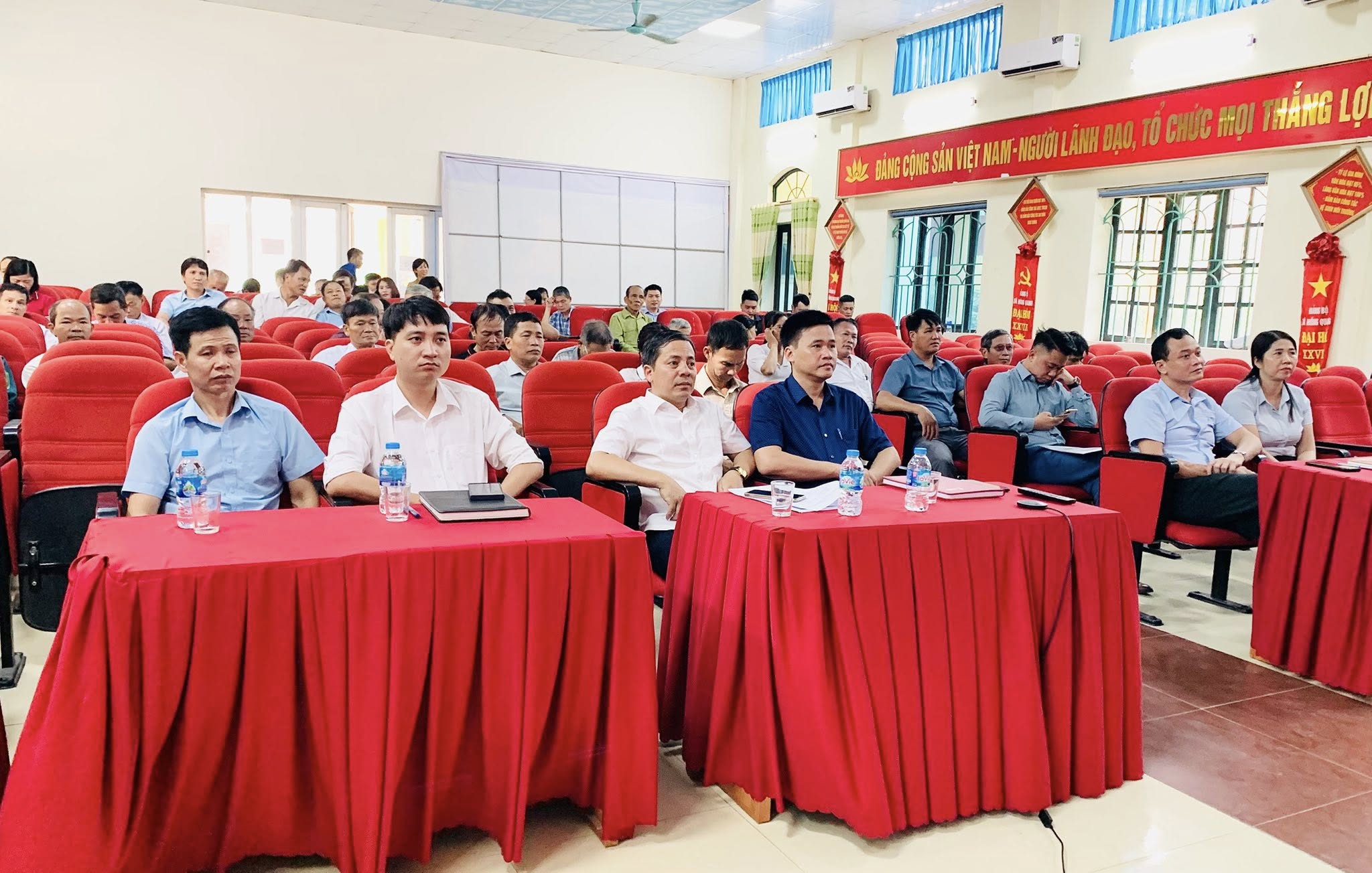 Thông tin nhanh kết quả Hội nghị Trung ương 12 khóa XIII và quán triệt các chỉ thị, kết luận, quy định mới của Đảng