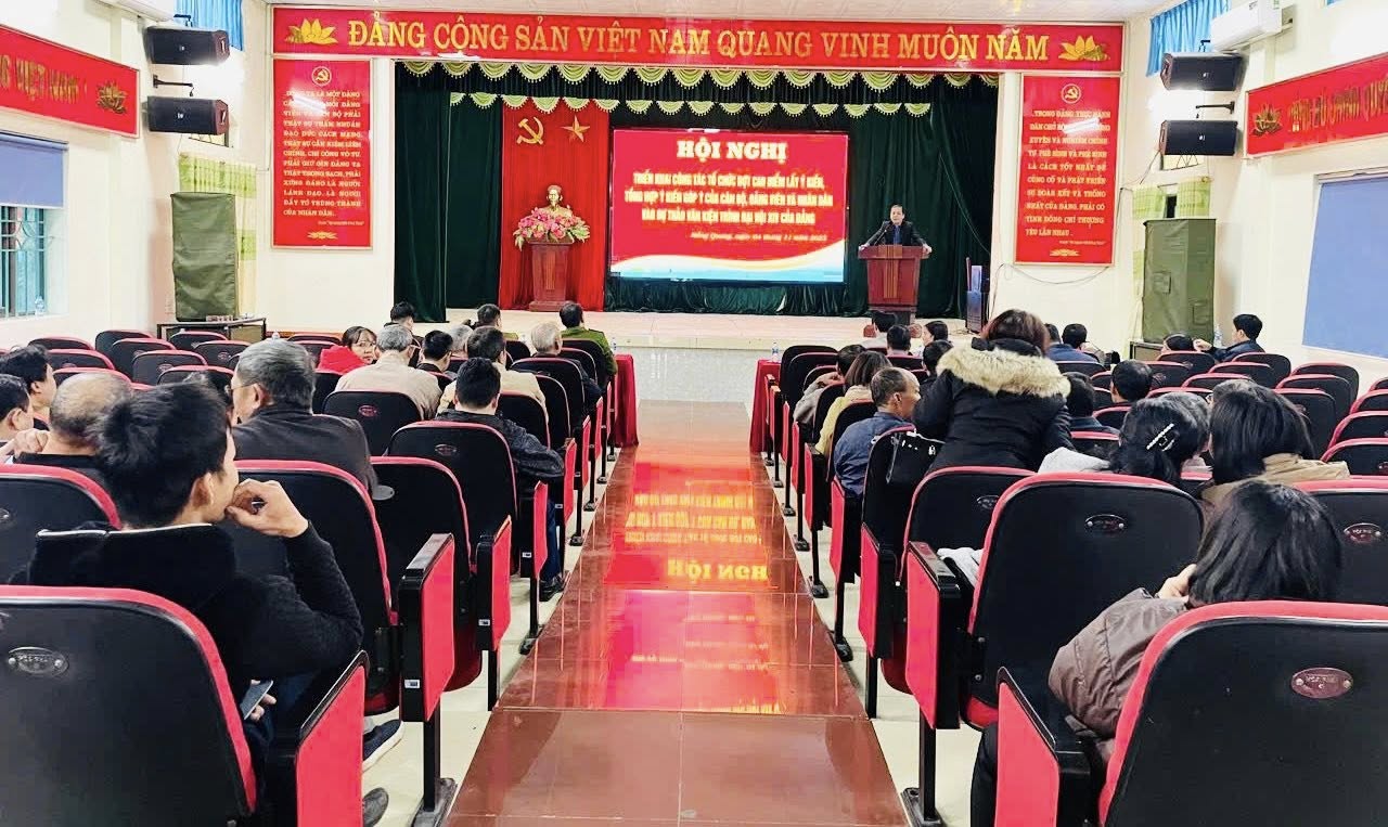 ĐẢNG UỶ XÃ HỒNG QUANG : HỘI NGHỊ TRIỂN KHAI CÔNG TÁC TỔ CHỨC ĐỢT CAO ĐIỂM LẤY Ý KIẾN, TỔNG HỢP Ý KIẾN GÓP Ý CỦA CÁN BỘ, ĐẢNG VIÊN VÀ NHÂN DÂN VÀO DỰ THẢO VĂN KIỆN TRÌNH ĐẠI HỘI XIV CỦA ĐẢNG