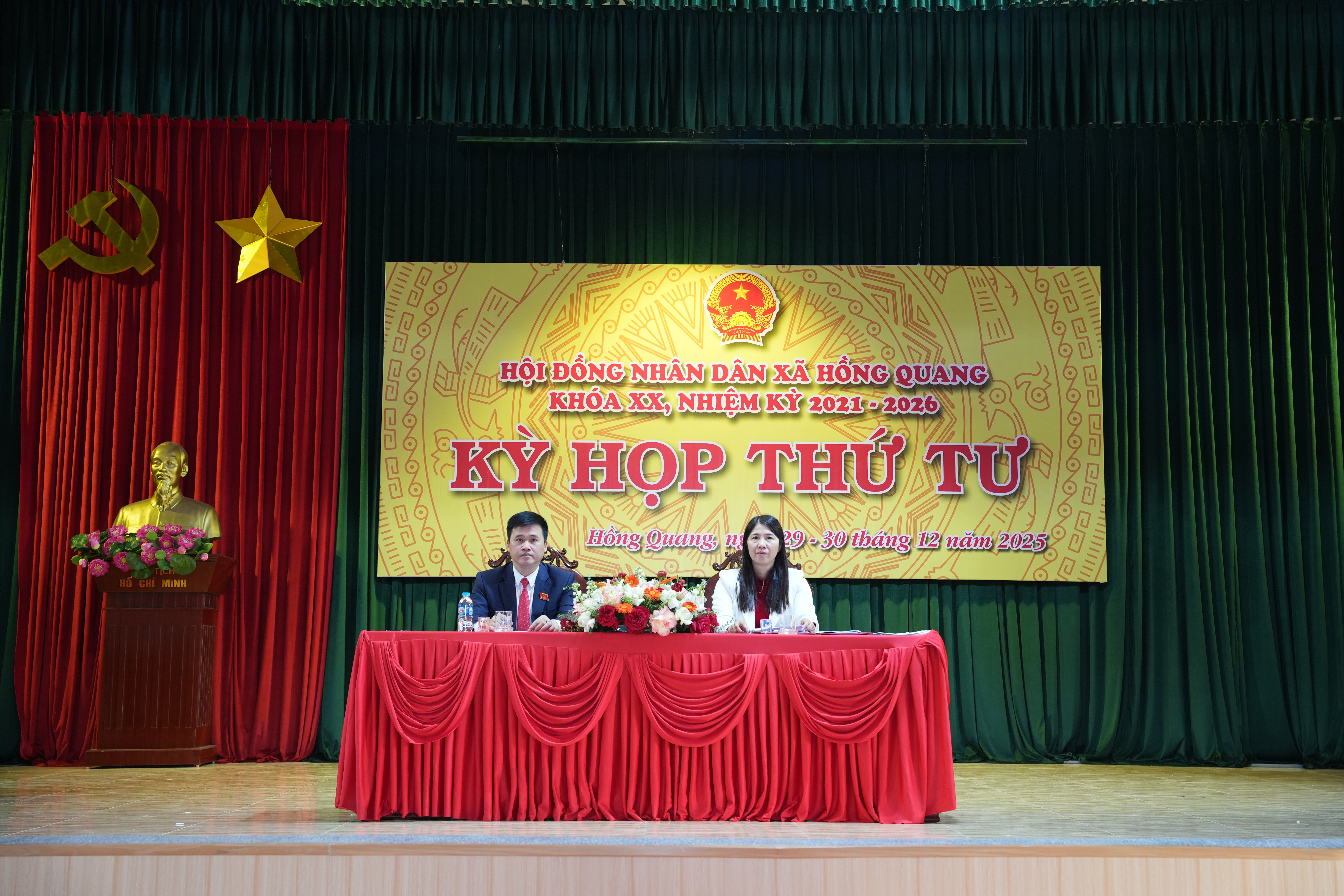HĐND XÃ HỒNG QUANG : TỔ CHỨC KỲ HỌP THỨ TƯ, KỲ HỌP THƯỜNG LỆ CUỐI NĂM 2025 - KHÓA XX, NHIỆM KỲ 2021-2026