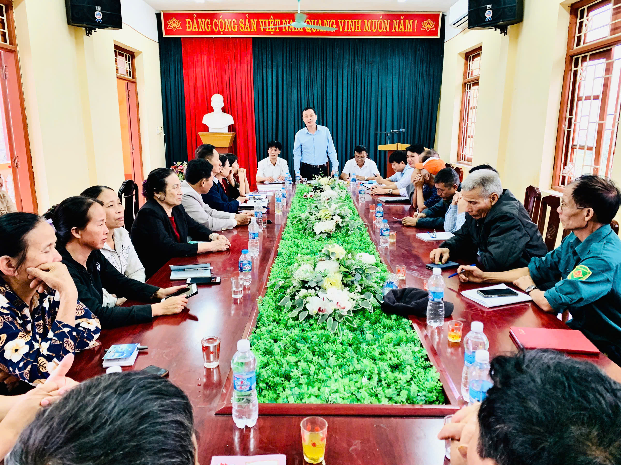 HỘI NGHỊ BAN THƯỜNG TRỰC UỶ BAN MTTQ VIỆT NAM XÃ (MỞ RỘNG)